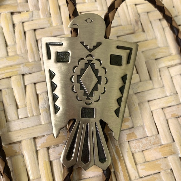 BELL TRADING POST THUNDERBIRD BOLO NECKLACE  Alburquerque , NM - Picture 13 of 17